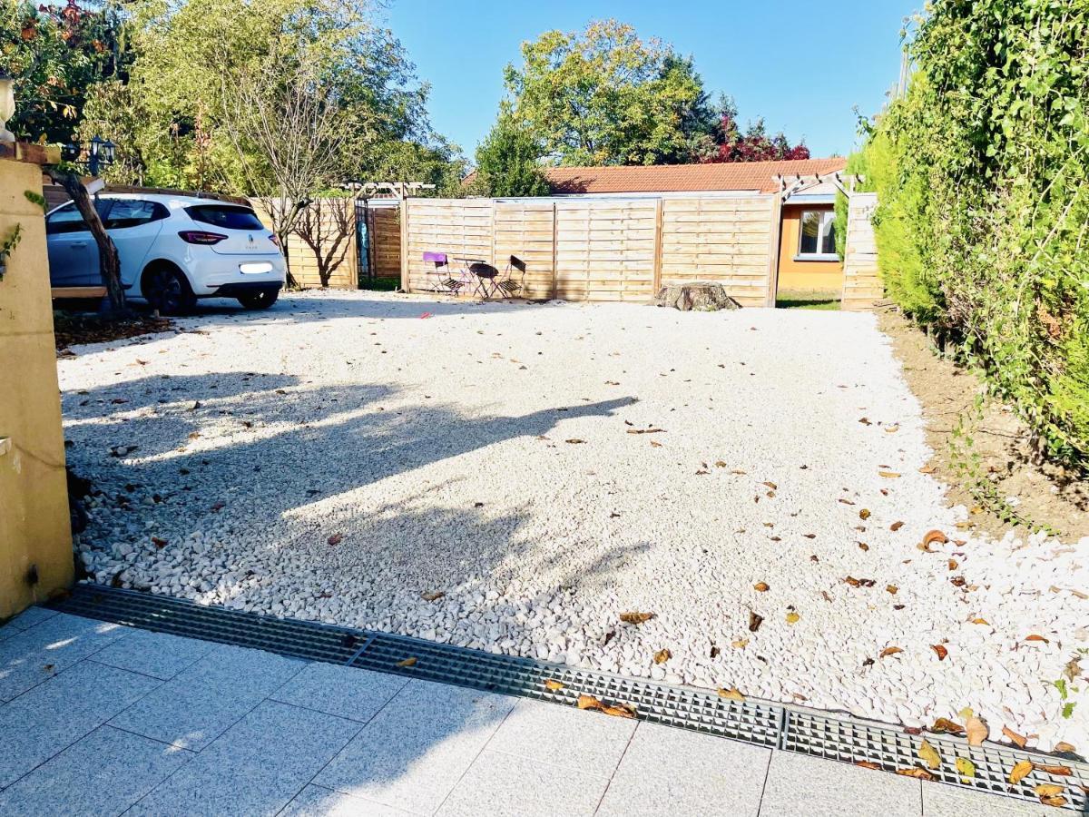 Secret Garden Parking Hyper Centre & Calme Apartment Claye Souilly Bagian luar foto