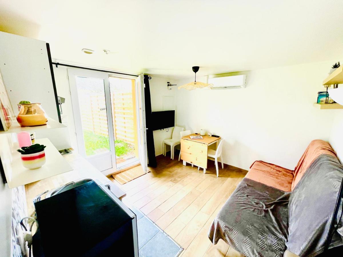 Secret Garden Parking Hyper Centre & Calme Apartment Claye Souilly Bagian luar foto